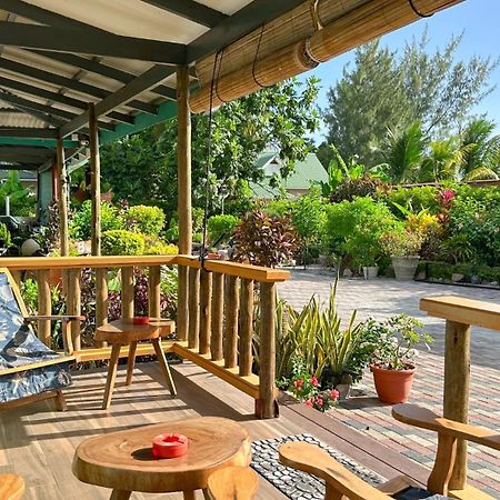 Bwaver Cottage La Digue Eksteriør bilde